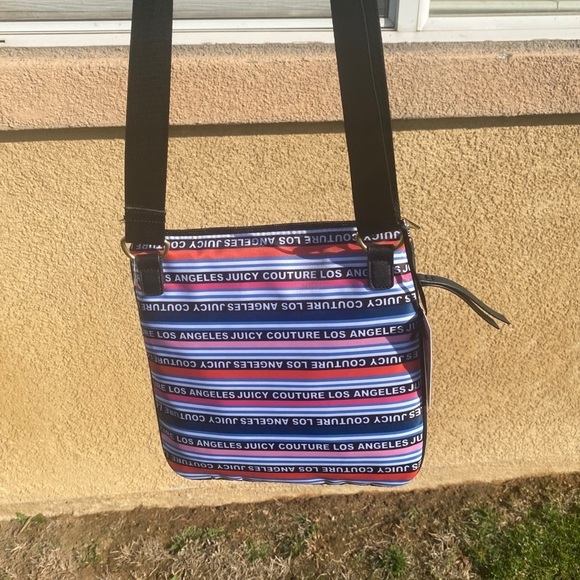 JUICY COUTURE LOS ANGELES crossbody - Picture 11 of 12